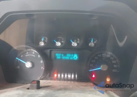 2013 Ford F-250 Xl z USA, uszkodzony, nr VIN 1FT7W2B64DEA30802